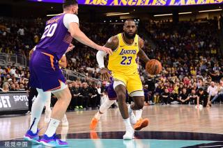 亲自感受球 亲自感受球