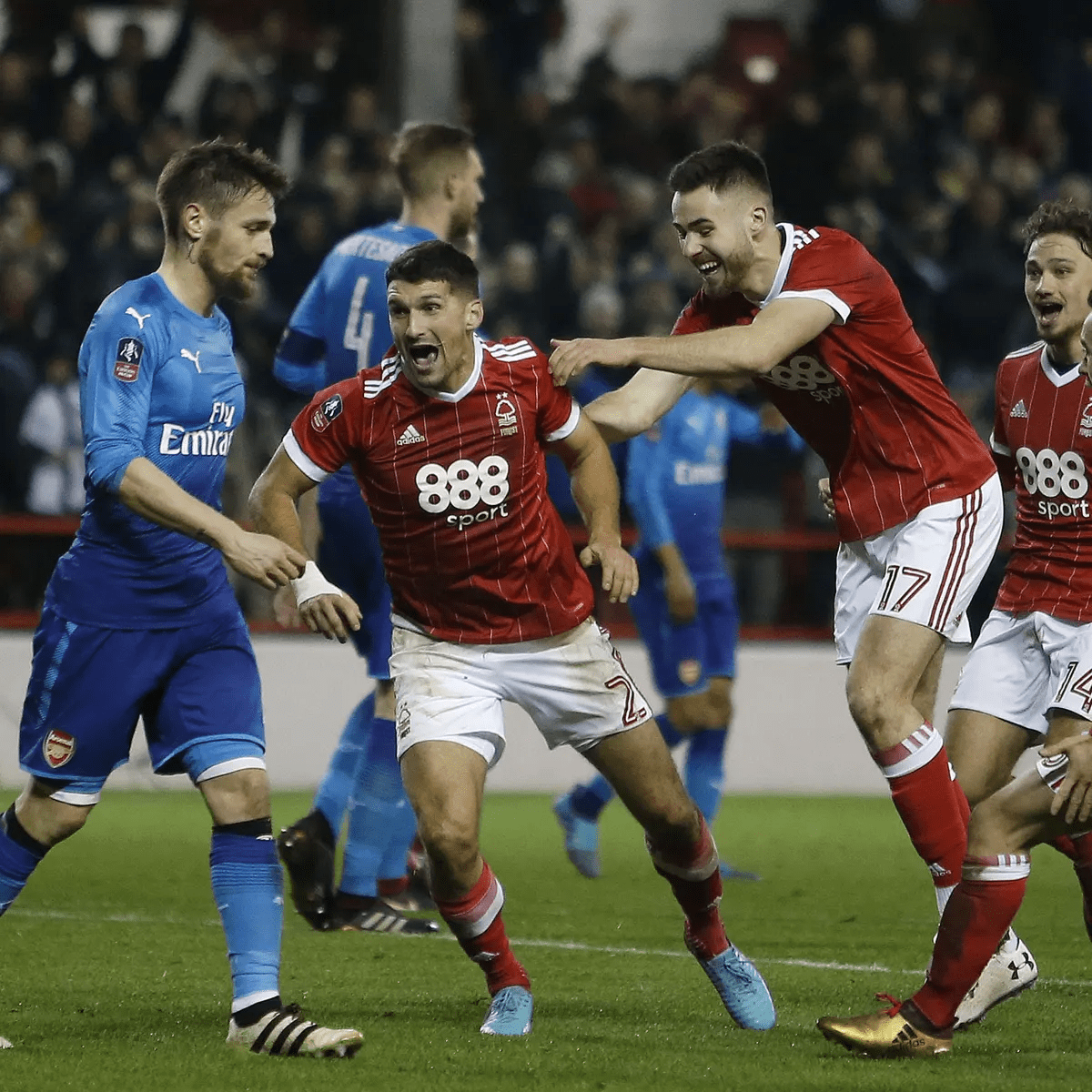 乎停留在口 乎停留在口