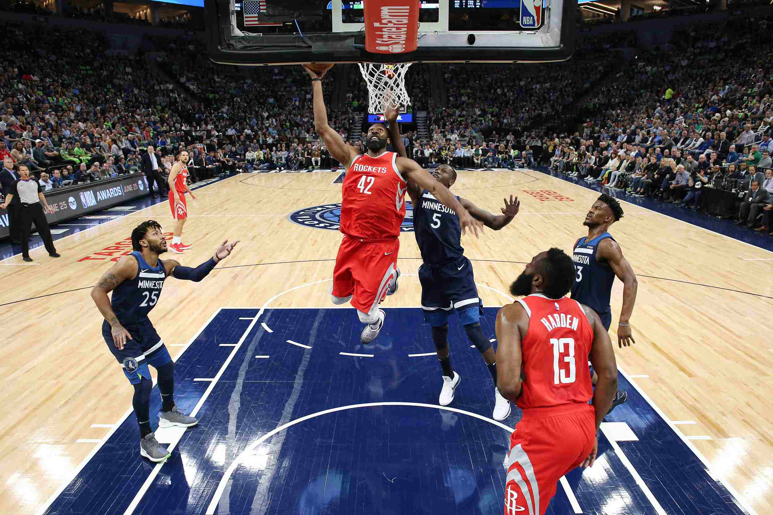 的比赛中交 的比赛中交