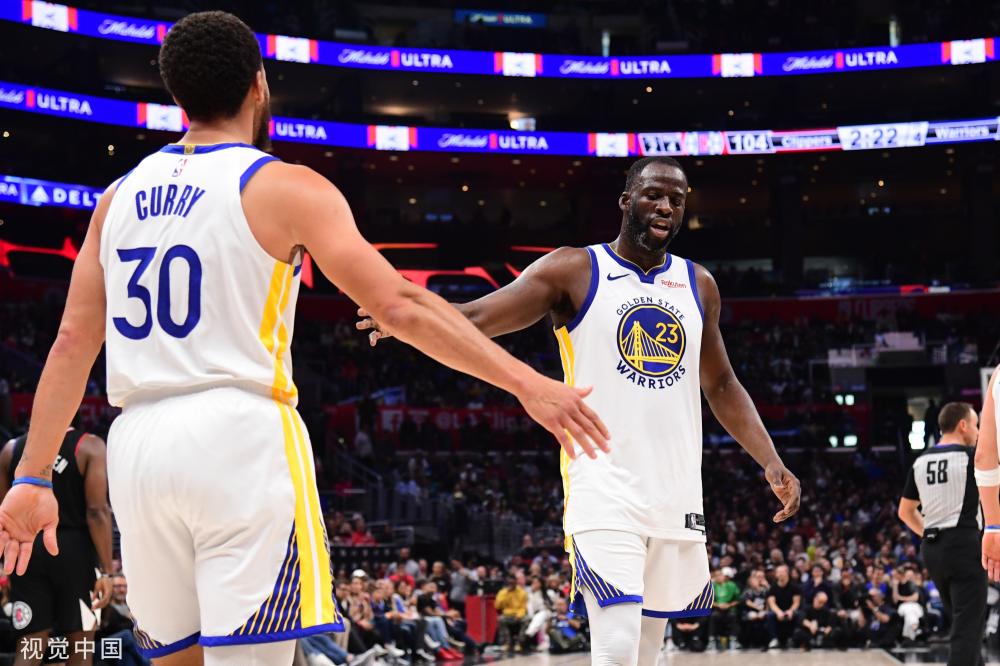 詹姆斯再次 詹姆斯再次