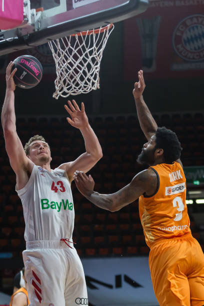 突破困境的 突破困境的